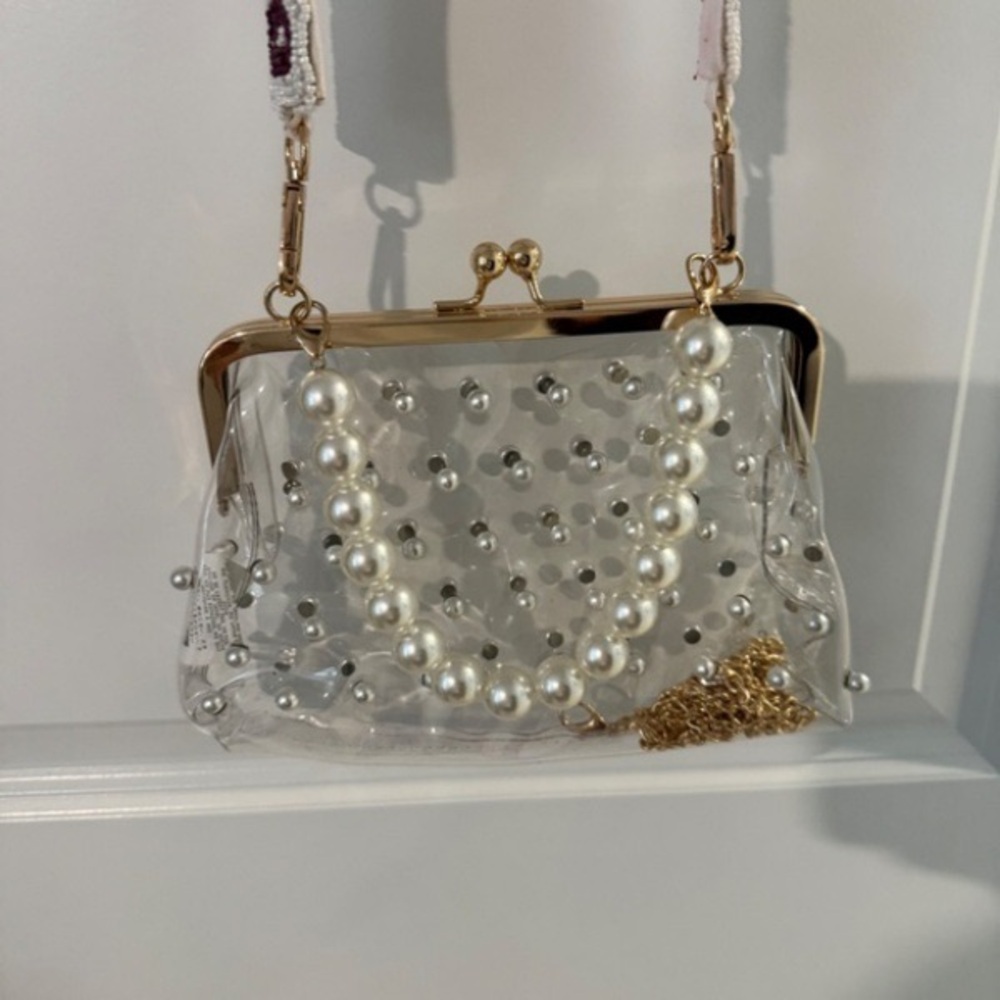 Pearl-Embellished Clear Crossbody Bag with Gold Accents